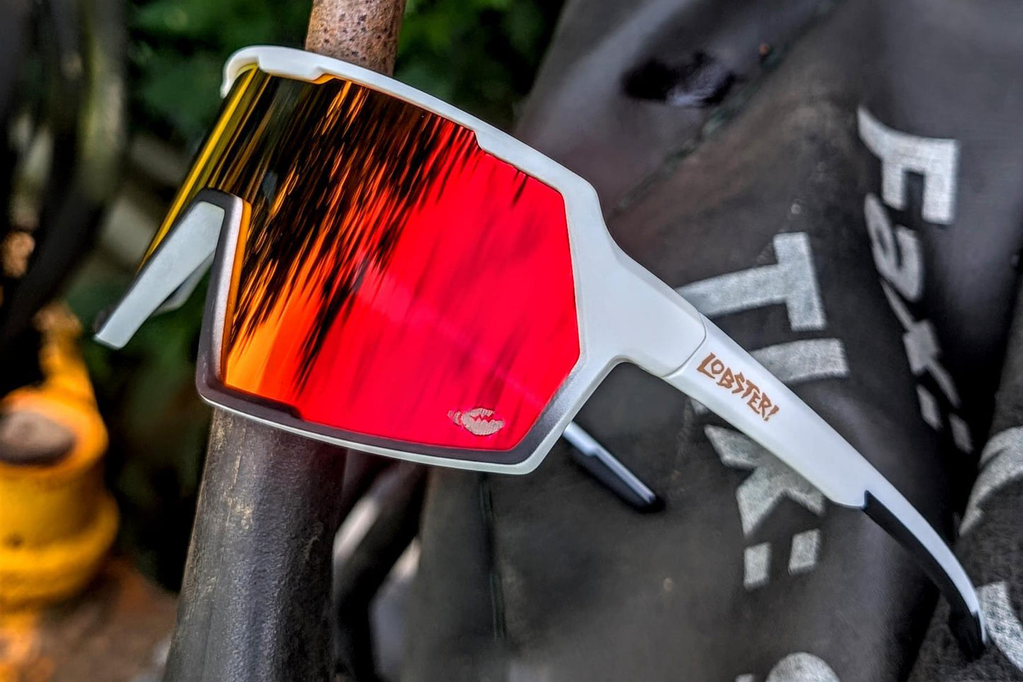 Dr Shakamoto™ - White - Lobster Eyewear